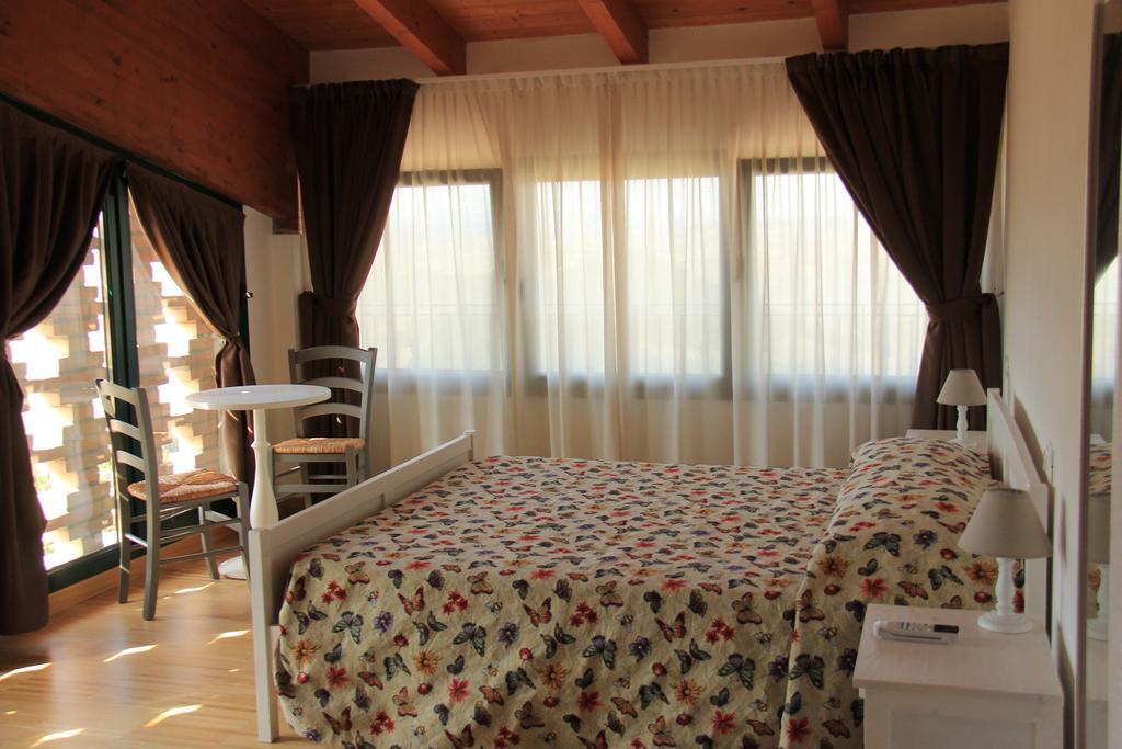 La Palazzina Di Ciagnano Villa Ozzano dell'Emilia Room photo